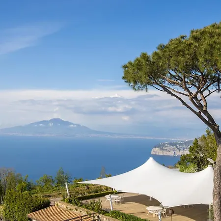 Oasi Olimpia Relais Hotel 5*