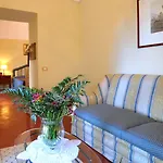Oasi Olimpia Relais SantʼAgata sui Due Golfi
